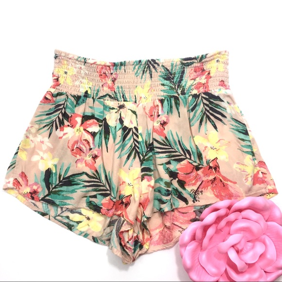 Billabong Pants - Billabong | Tropical Floral Design Flowy Shorts